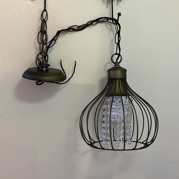 Chandelier Brass with Crystals - Picture 2 of 12